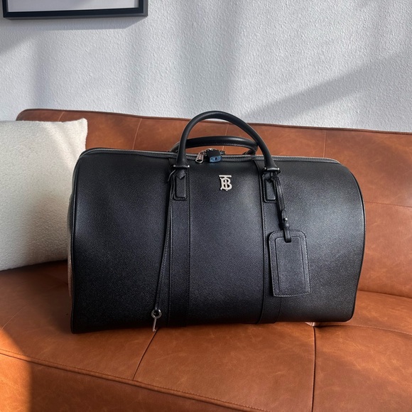 Burberry Boston  grain Leather Holdall Duffle Bag In Black small inperfection - Picture 1 of 13